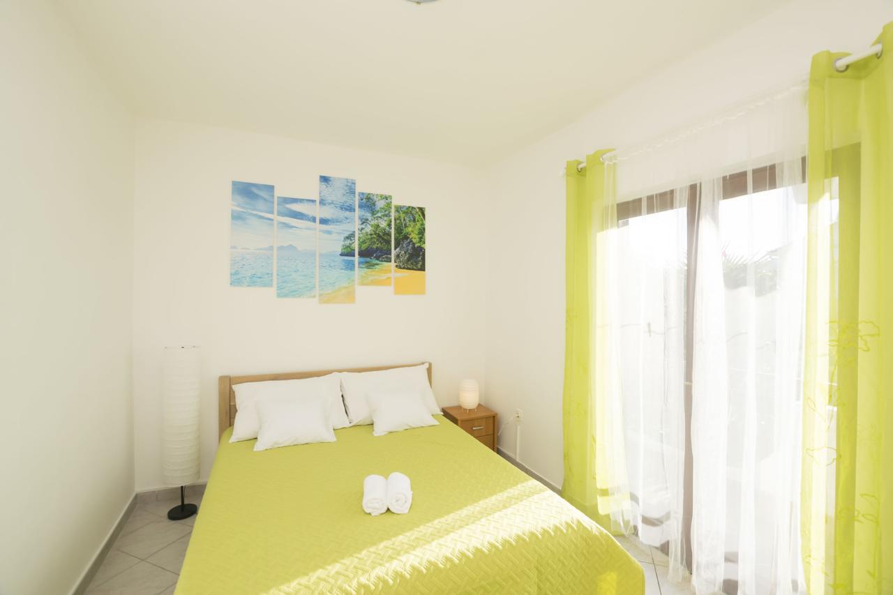 Apartments Katarina Pirovac Extérieur photo